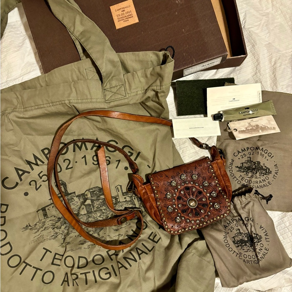 Campomaggi Purse & Complete Accessories Set